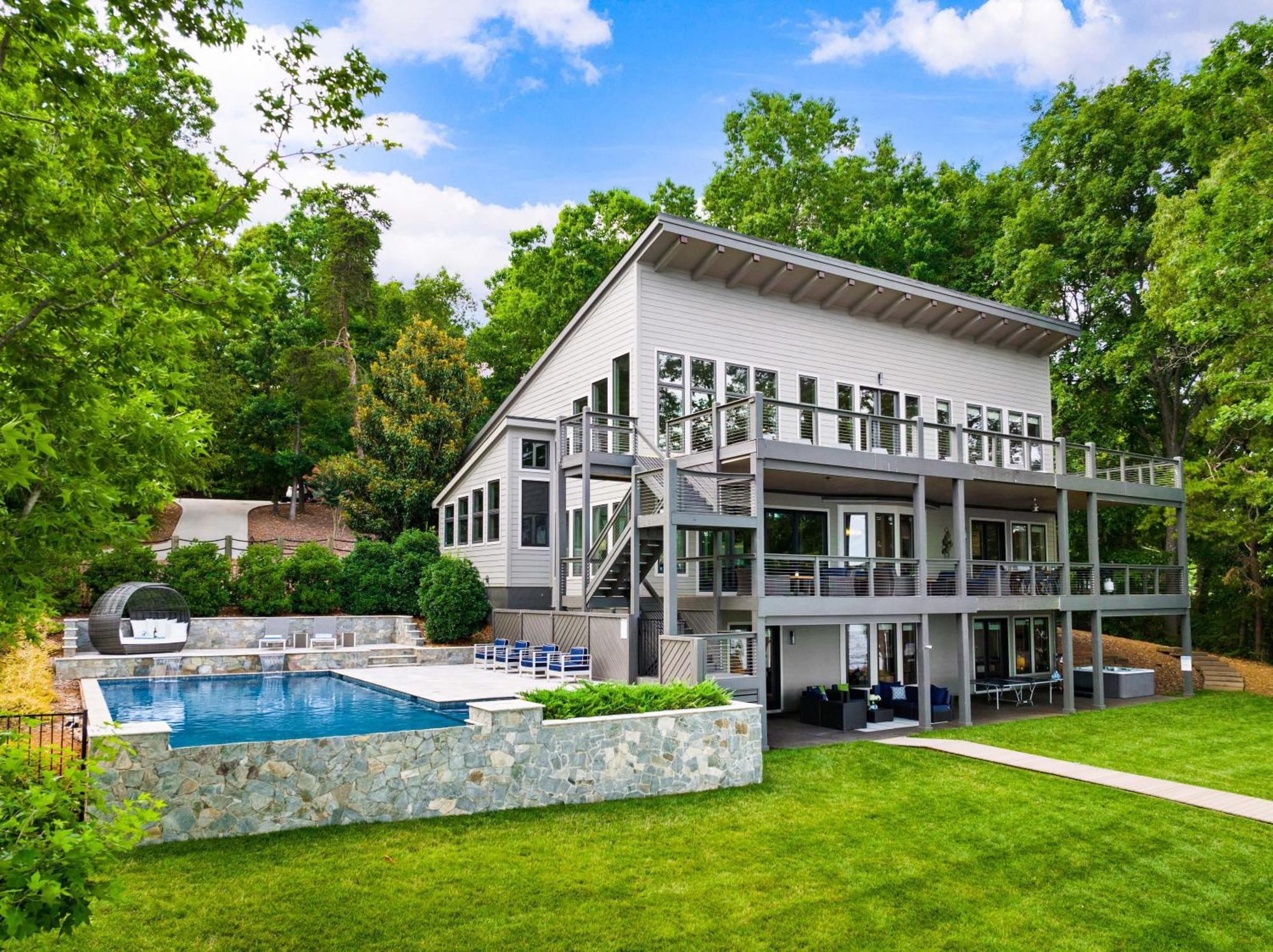 Lake Norman Getaway 무어스빌 외부 사진