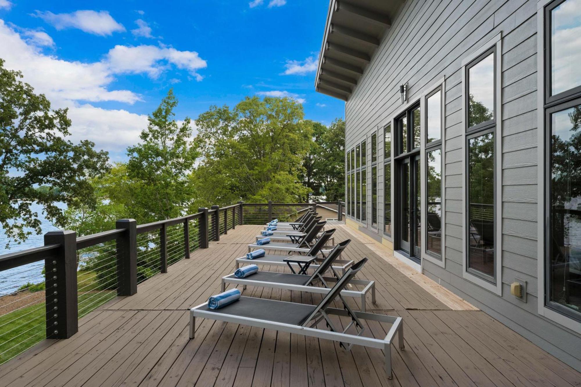 Lake Norman Getaway 무어스빌 외부 사진